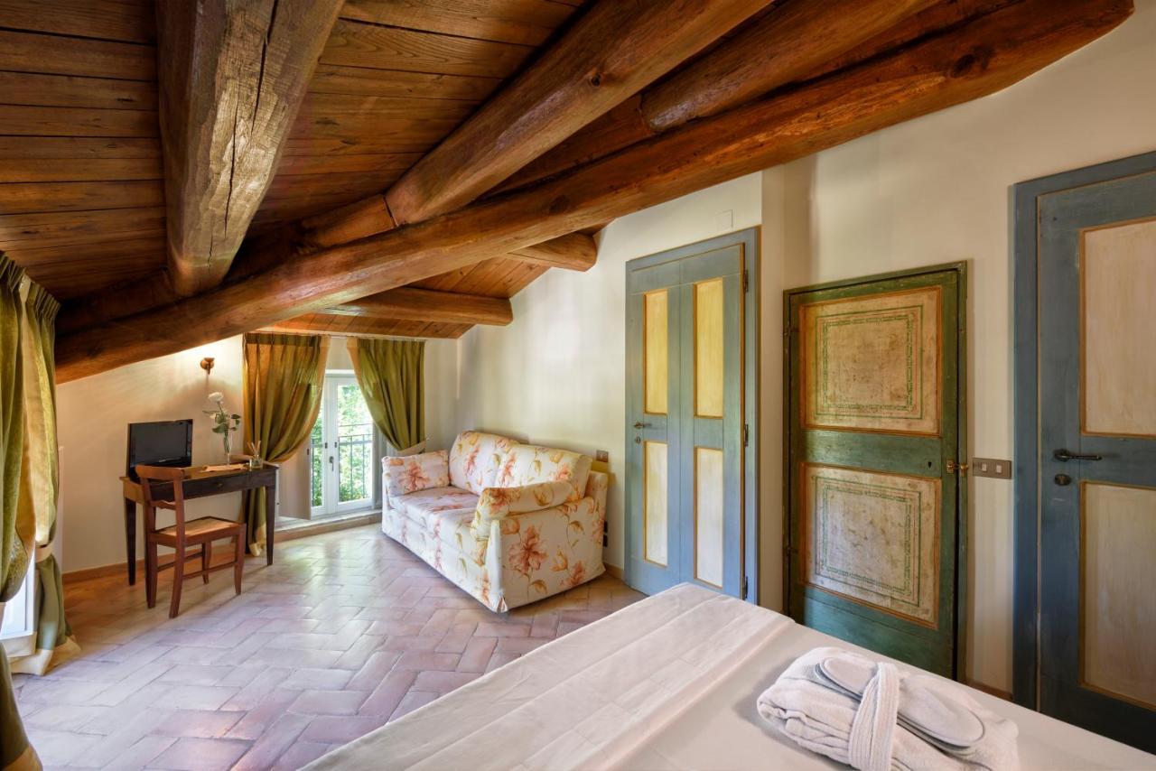 ماتيليكا Villa Collepere Country House المظهر الخارجي الصورة